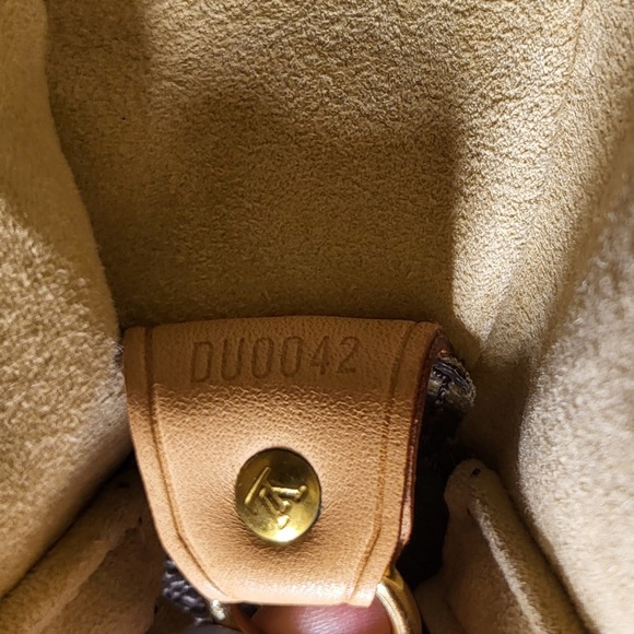 Authentic Louis Vuitton Looping GM shoulder bag tote - Picture 8 of 16